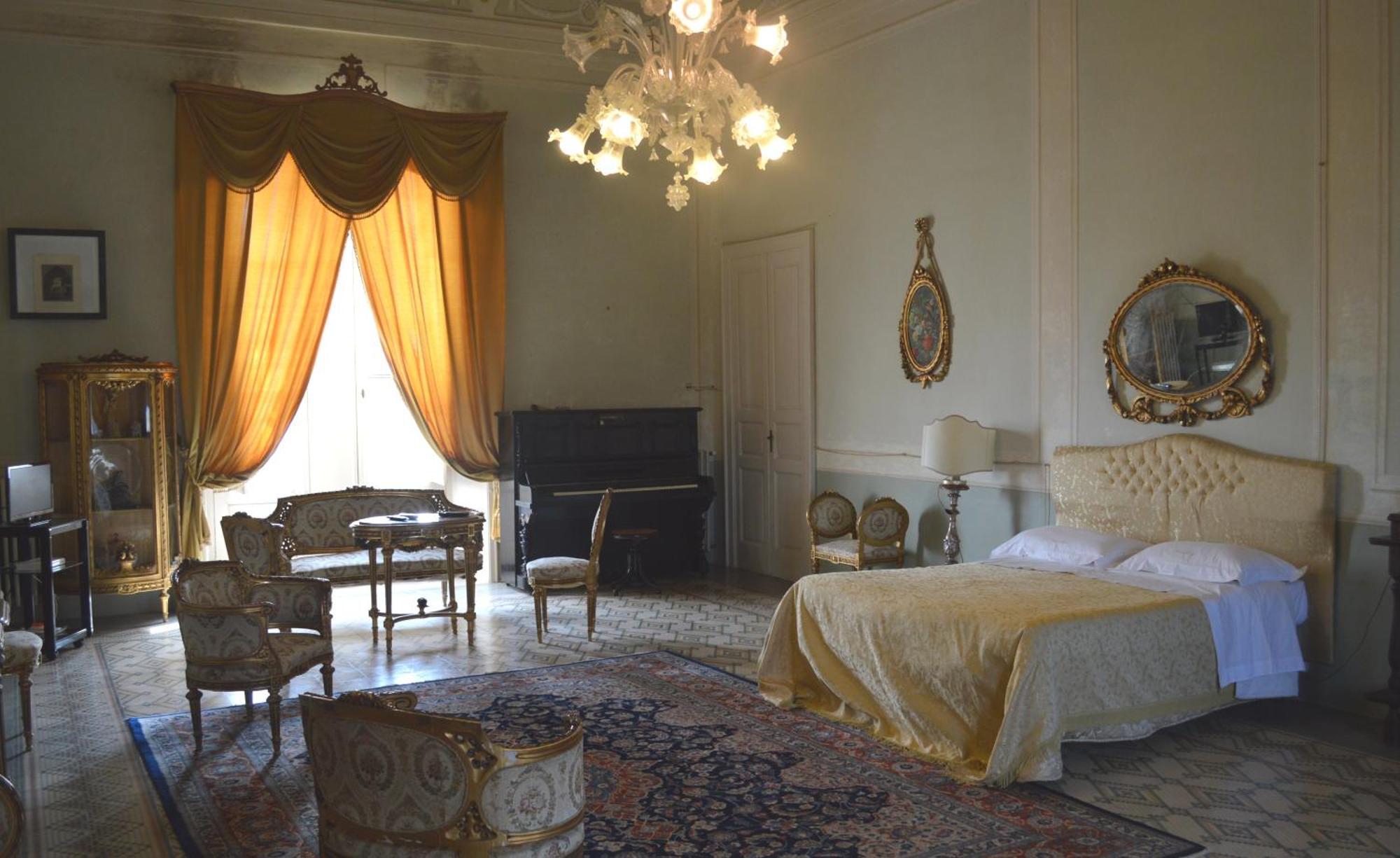 Palazzo Vecchio Bed & Breakfast Marittima Oda fotoğraf