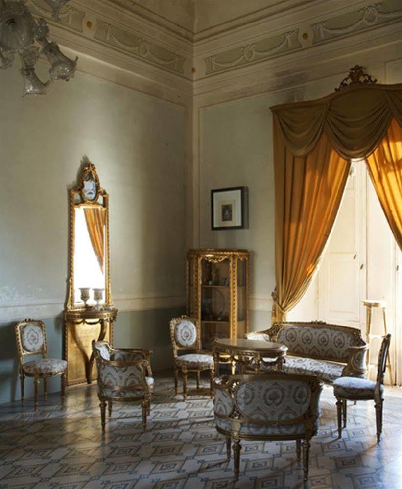Palazzo Vecchio Bed & Breakfast Marittima Dış mekan fotoğraf